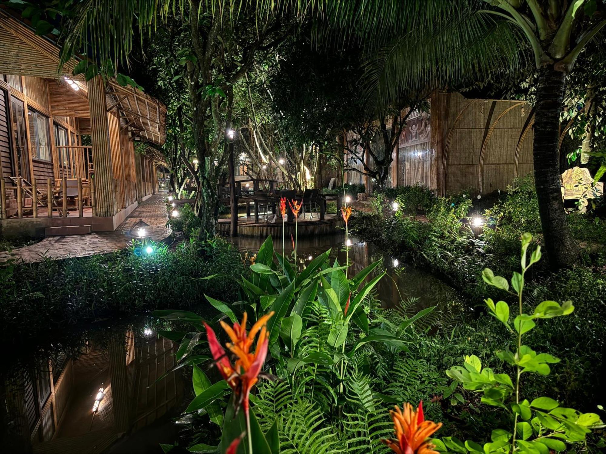 Bamboo Eco Village Can Tho Exterior foto